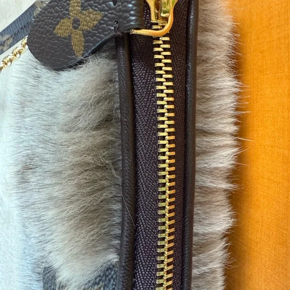 **RARE** Like New LV Brown Monogram Mink Crossbody Bag - Picture 7 of 14